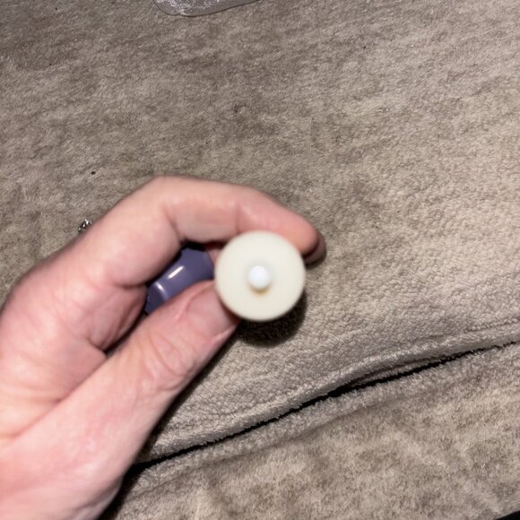 Meaningful Beauty Cindy Crawford Lifting Eye Creme Advanced 0.5 oz/ 15ml New - Picture 3 of 4